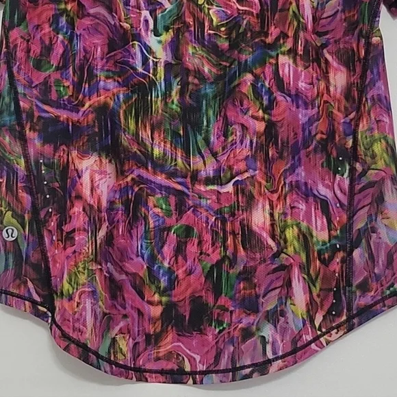 Lululemon Run Train Tee - Picture 6 of 9